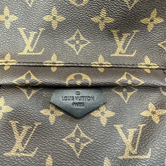 Louis Vuitton Palm Springs Monogram PM Backpack - Picture 6 of 11